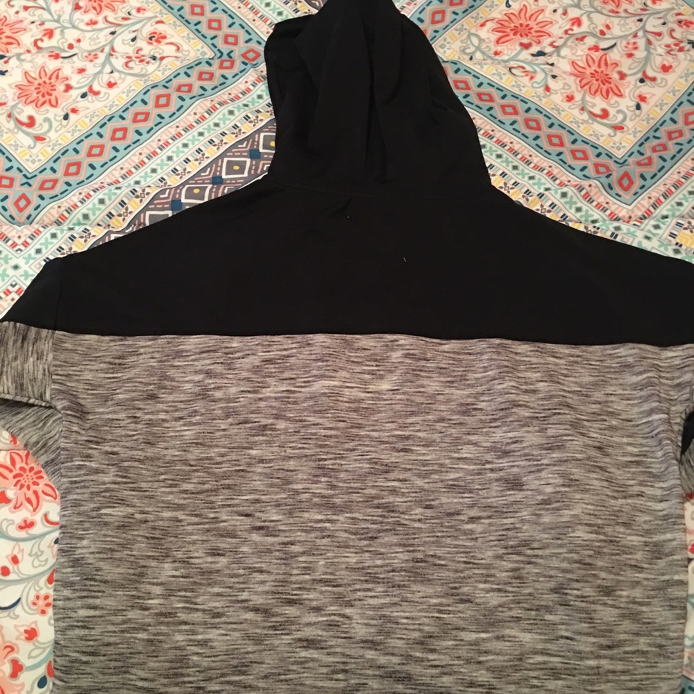 Aeropostale black and grey jacket